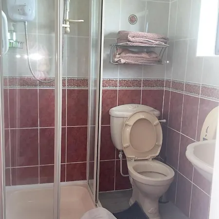 アード ウィリッシュ B＆b ベッド・アンド・ブレックファスト イニシュモア